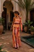 Marrakech — Vestido Con Capa y Cinta